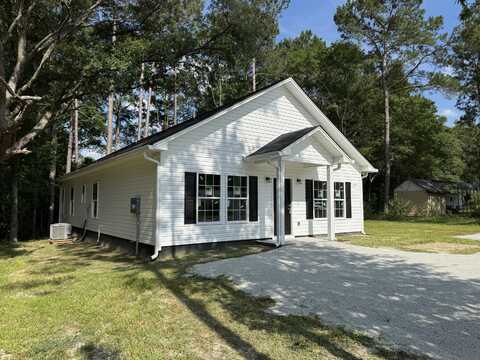 110a Dukes Street, Saint George, SC 29477