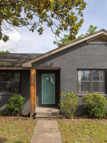 5065 Durant Avenue, North Charleston, SC 29405