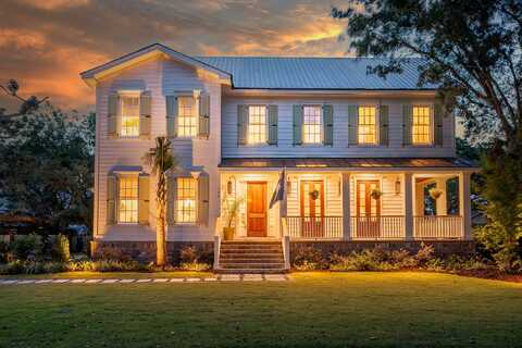 108 Live Oak Drive, Mount Pleasant, SC 29464