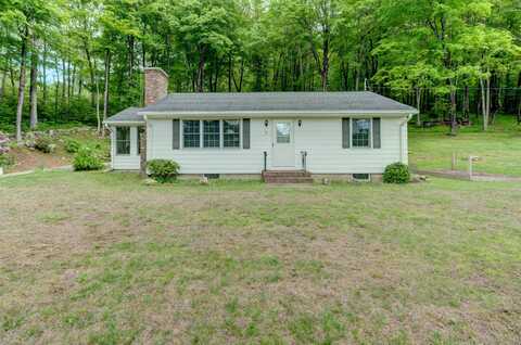 7 Parker Road, Willington, CT 06279