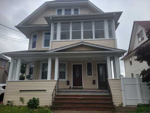 201 Bronx Avenue, Bridgeport, CT 06606