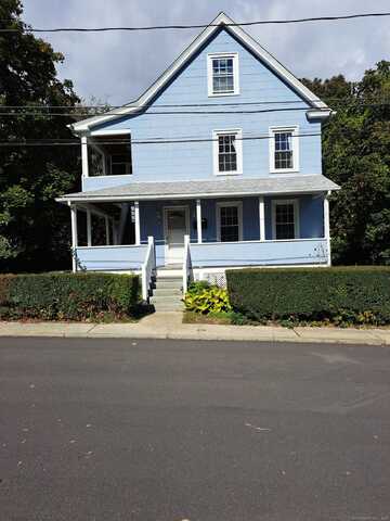 11 Ann Street, New London, CT 06320