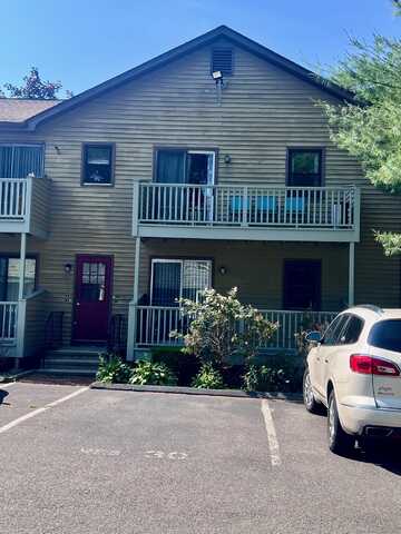 365 Glendale Avenue, Bridgeport, CT 06606