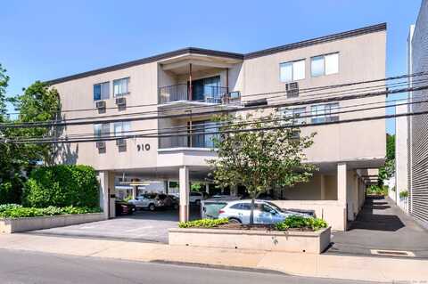 910 Hope Street, Stamford, CT 06907