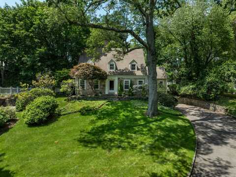 330 Emery Drive East, Stamford, CT 06902