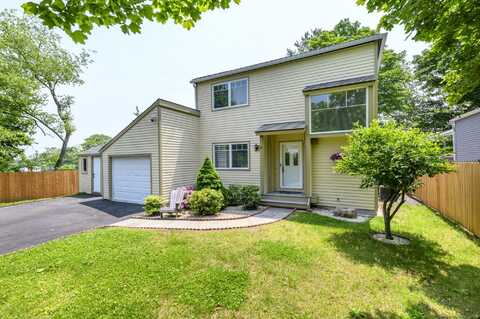 10 Dry Hill Court, Norwalk, CT 06851