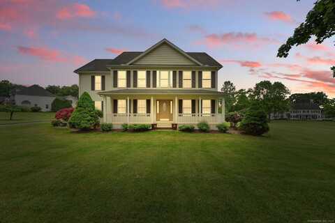 7 Brook Wood Court, East Windsor, CT 06016