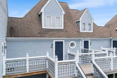 2122 Old Pond Lane, Norwich, CT 06360