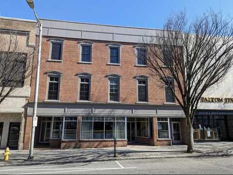 209 Main Street, Danbury, CT 06810