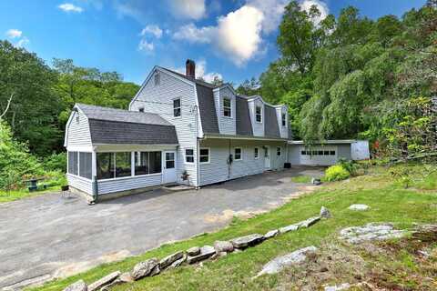 8 Whippoorwill Lane, Bethany, CT 06524