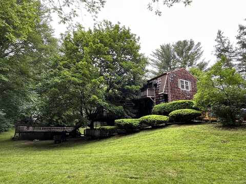 17 Blake Street, Norwalk, CT 06851