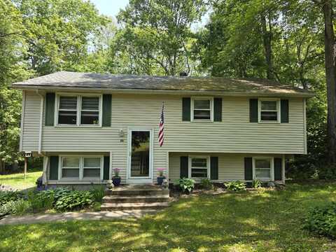 46 Richardson Hill Road, Griswold, CT 06351