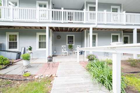13 Hidden Knolls Circle, Monroe, CT 06468