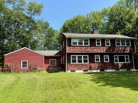 2 Barberry Lane, Woodbridge, CT 06525