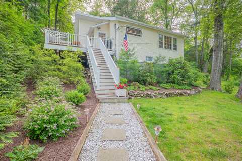 158 Stadley Rough Road, Danbury, CT 06811