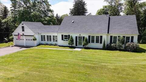 35 Old Newtown Road, Monroe, CT 06468