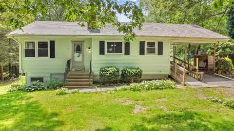 31 Richard Road, Ledyard, CT 06335