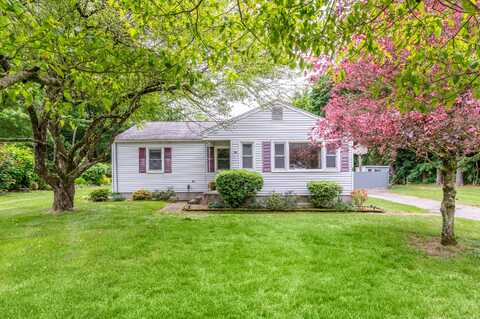 30 Fairlawn Road, Glastonbury, CT 06033