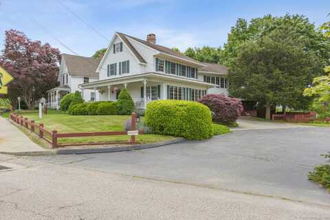 40 Holmes Street, Stonington, CT 06355