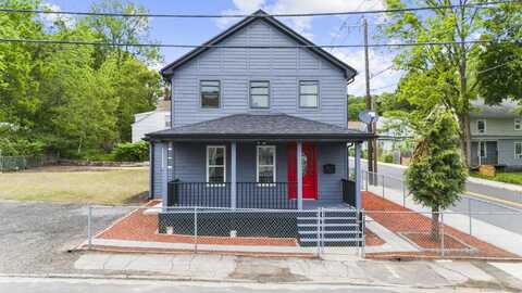 38 Bronson Street, Waterbury, CT 06704