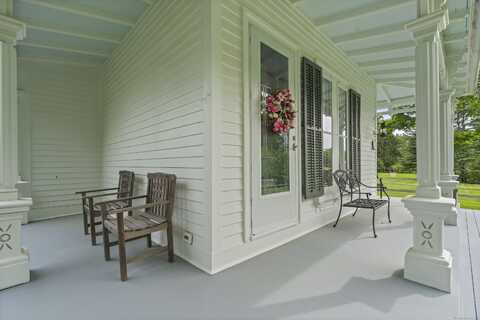 131 Elm Street, Guilford, CT 06437
