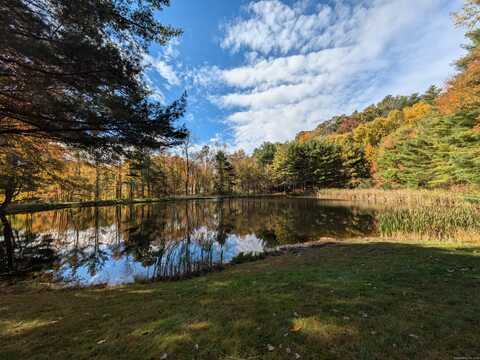 91 Meadowside Road, Woodstock, CT 06281