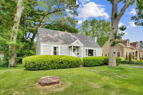 181 Eastern Parkway, Milford, CT 06460