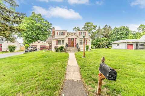 7 Swan Avenue, Wallingford, CT 06492