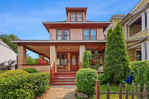 604 Wood Avenue, Bridgeport, CT 06604