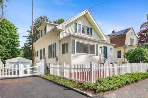366 Suburban Avenue, Fairfield, CT 06825
