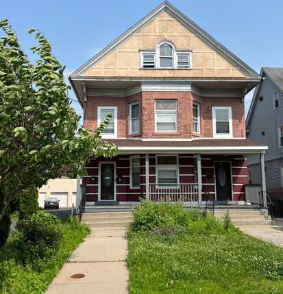 10 Burton Street, Hartford, CT 06154