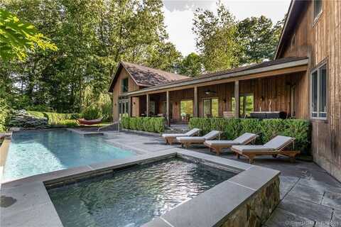 8 River Bend Lane, Sherman, CT 06784