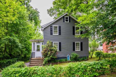 9 Oakland Avenue, Farmington, CT 06032