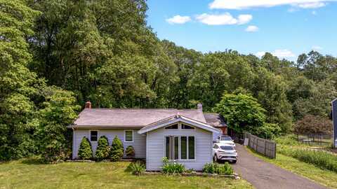 795 Hill Street, Hamden, CT 06514