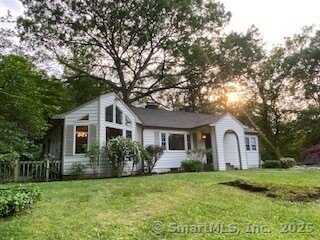 7 White Birch Road, Wilton, CT 06897