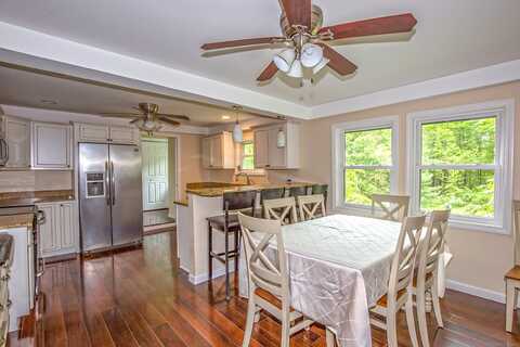 407 Monson Road, Wilbraham, MA 01095