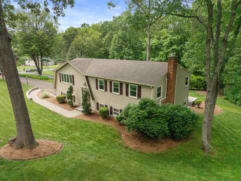 39 Pattonwood Drive, Southington, CT 06489
