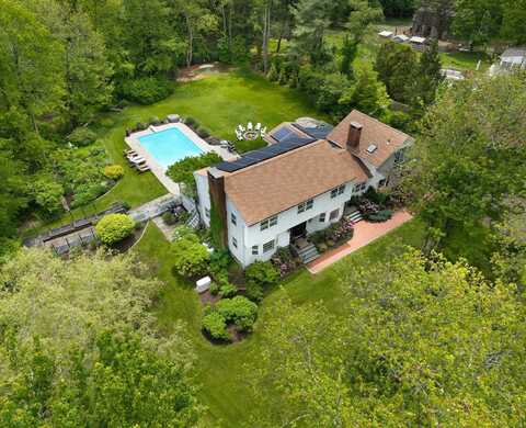 19 Pheasant Ridge Road, Redding, CT 06896