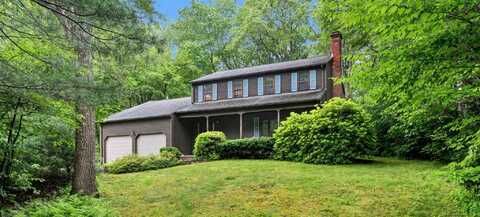 70 Smith Lane, Burlington, CT 06013