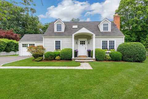 4 Old Stone Road, Darien, CT 06820