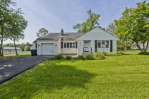 677 Thompsonville Road, Suffield, CT 06078