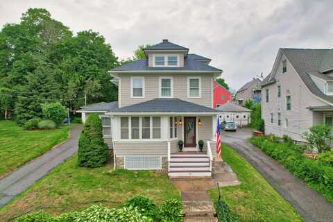 54 Woodlawn Avenue, Naugatuck, CT 06770