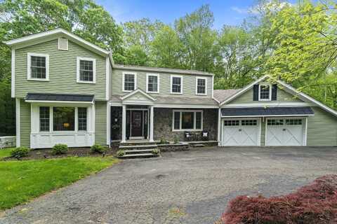 8A Russett Road, Newtown, CT 06482