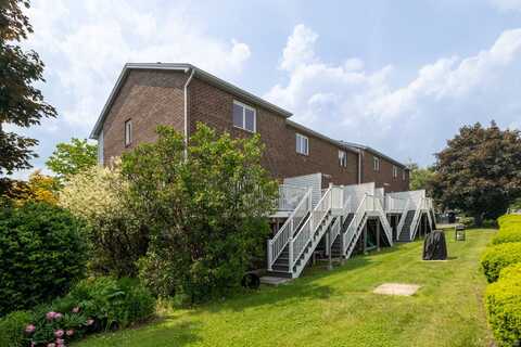 30 Sheila Court, Bristol, CT 06010