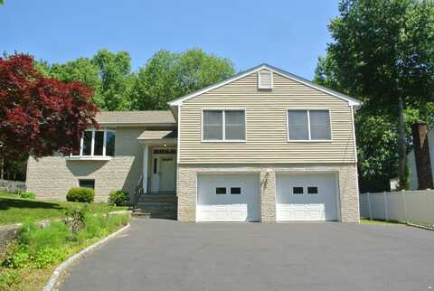 302 Westwood Road, Stamford, CT 06902