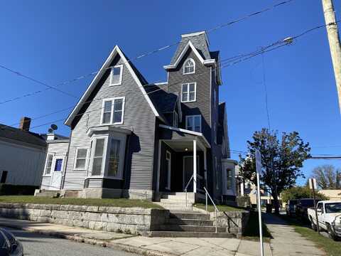 26 Prospect Street, New London, CT 06320