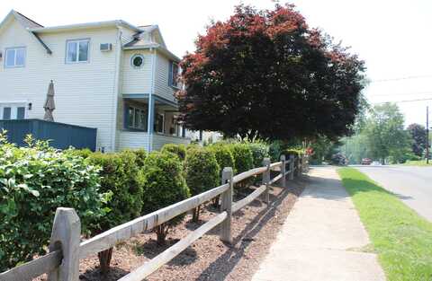 99 Curtiss Street, Bristol, CT 06010