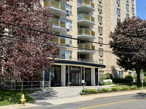 1 Strawberry Hill Court, Stamford, CT 06902