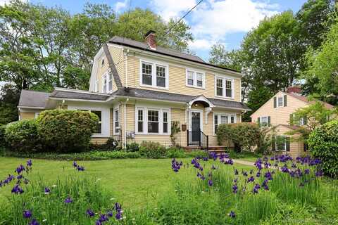 33 Bellevue Place, Middletown, CT 06457