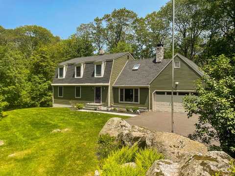 52 Dick Finn Road, New Fairfield, CT 06812